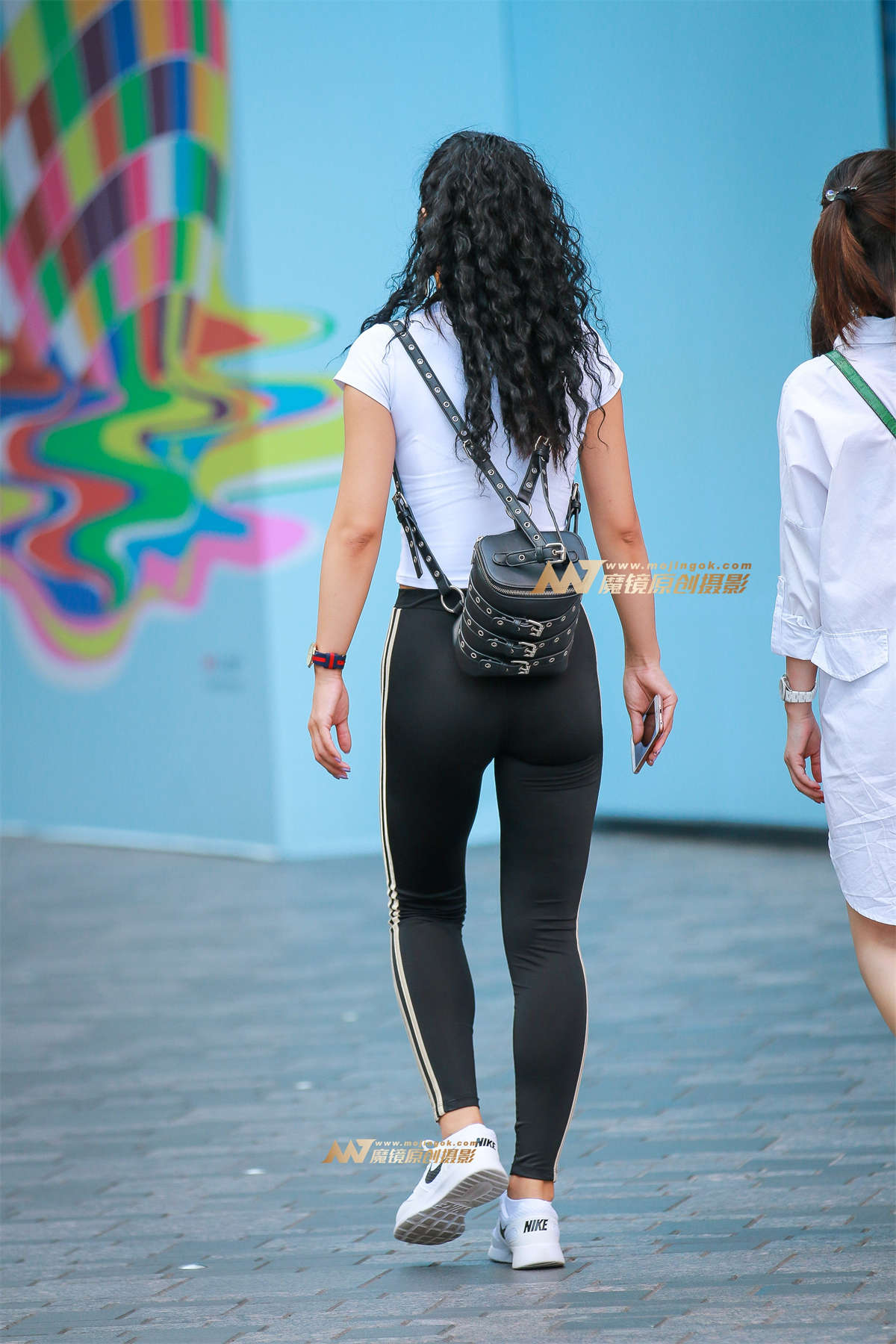 图片[2]-很有活力的运动妹纸-日更街拍