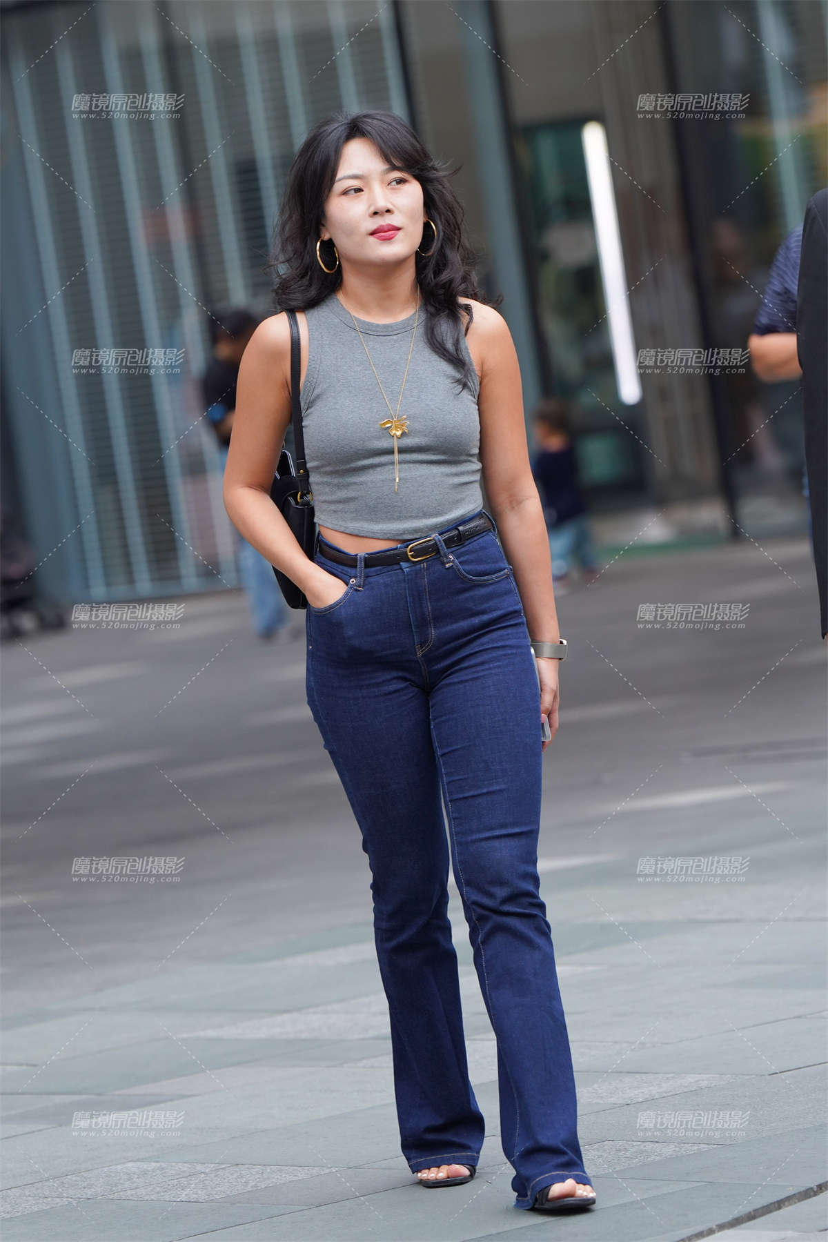 图片[2]-成熟紧牛-日更街拍