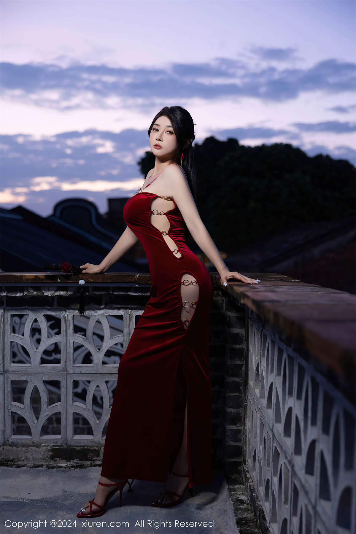 图片[2]-Xiuren秀人网 2024.10.22 NO.9327 凯竹Quinn-日更街拍