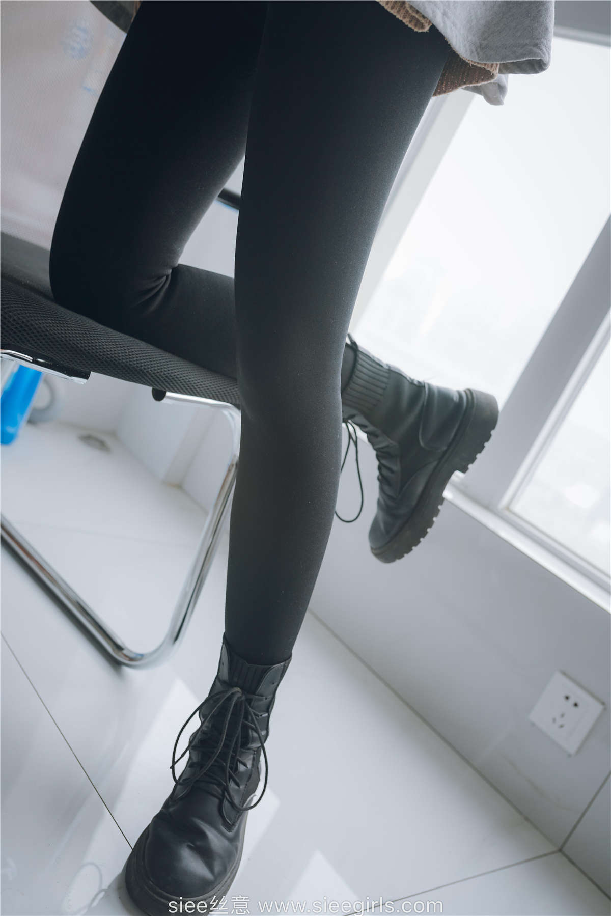 图片[2]-SIEE丝意 NO.438 含含～碎梦青烟，落殇无言-日更街拍