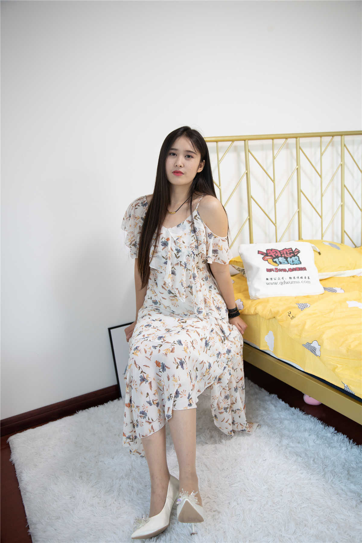 物恋传媒447期：菲菲-墨染倾城-日更街拍