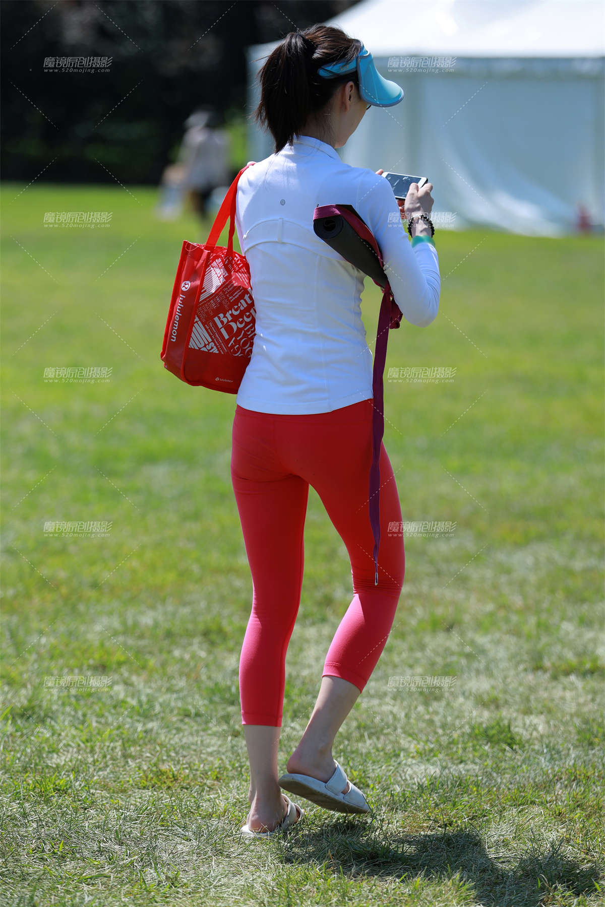 图片[2]-第1545篇★红色紧身美女★-日更街拍