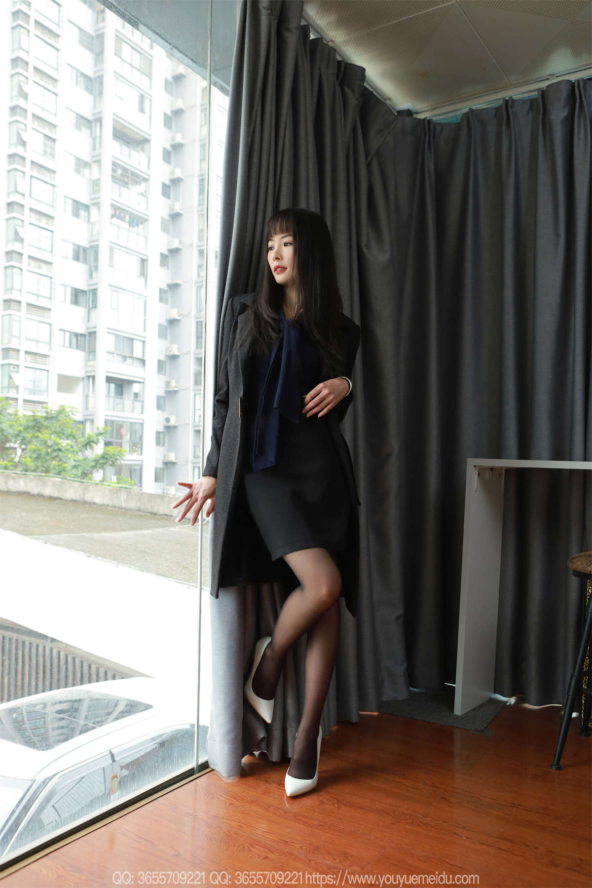 IESS异思趣向 2025.04.01 丝享家 2016：小金 黑丝平刘海-日更街拍