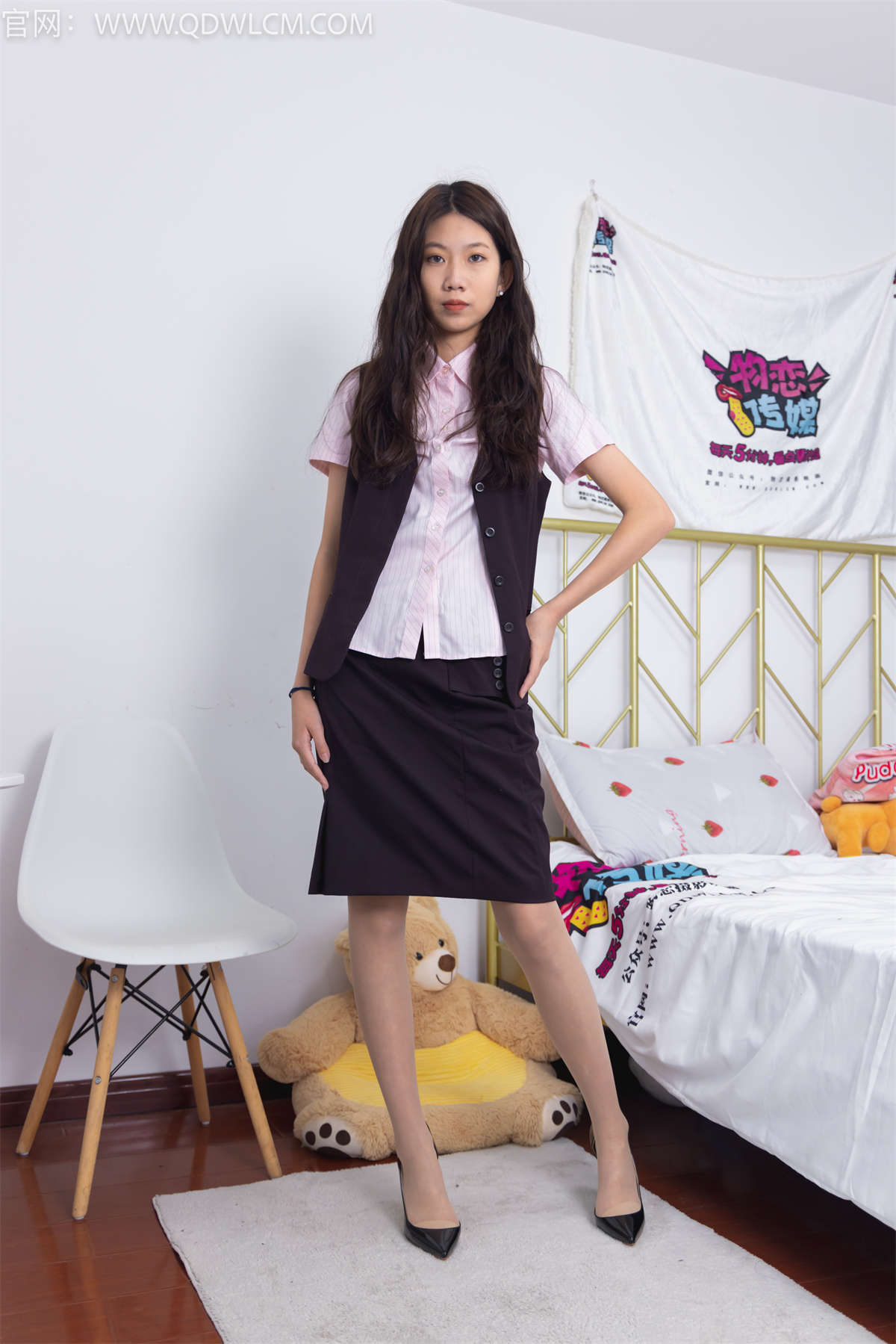 物恋传媒 NO.1388 纤纤-守望的小岛-日更街拍