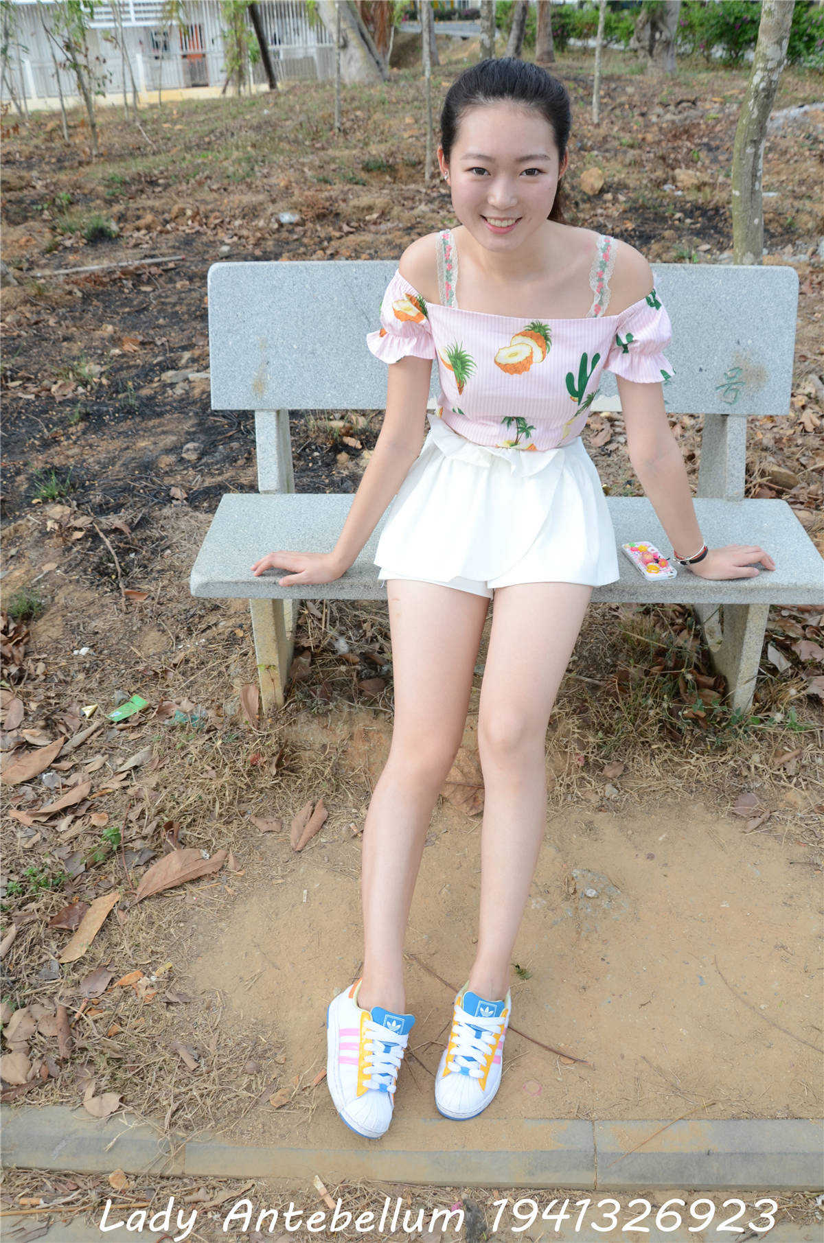 图片[2]-[战前女神] 美腿棉袜女神级摄影套图 097-日更街拍