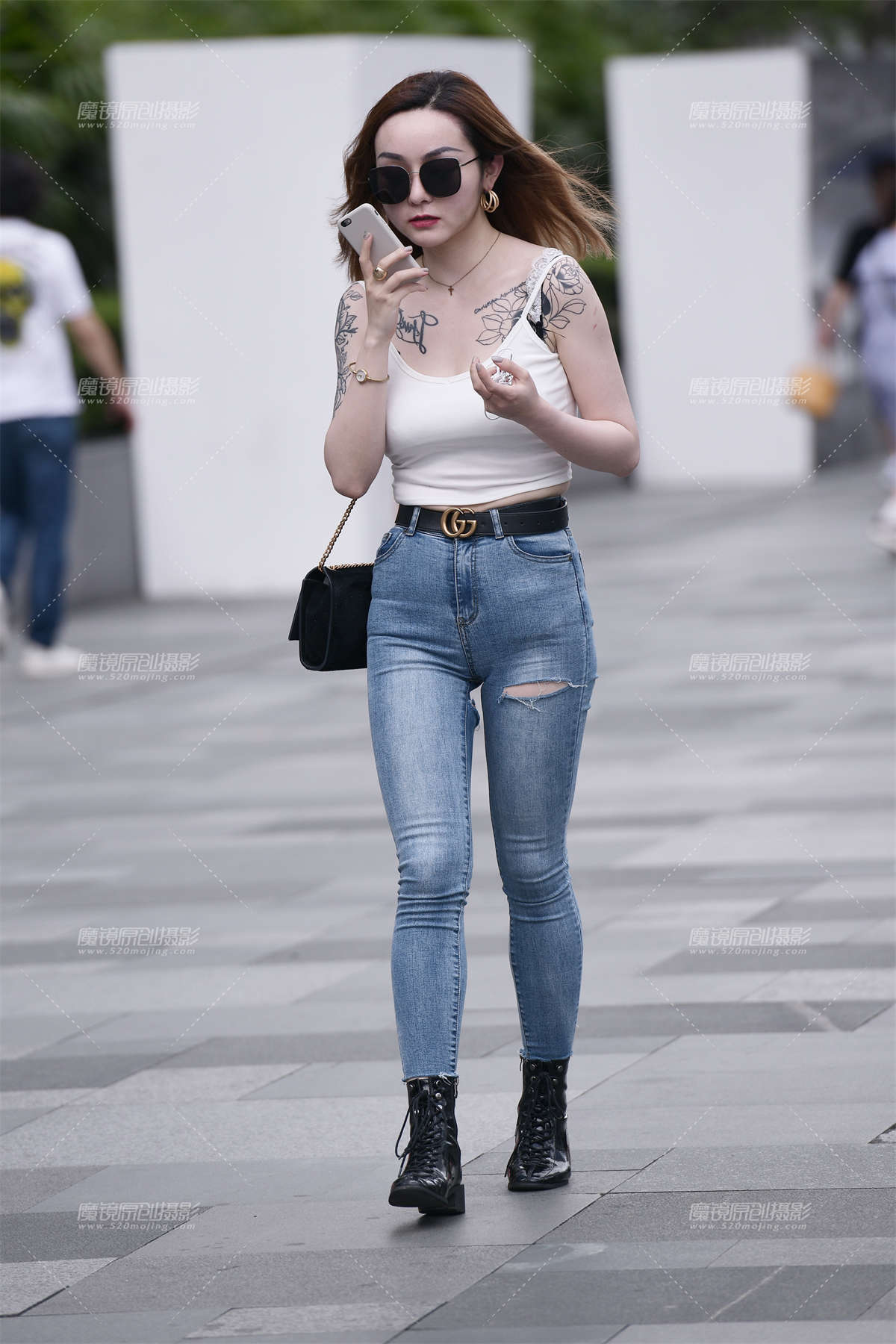 【慕容笙赛贴】紧身美女-日更街拍