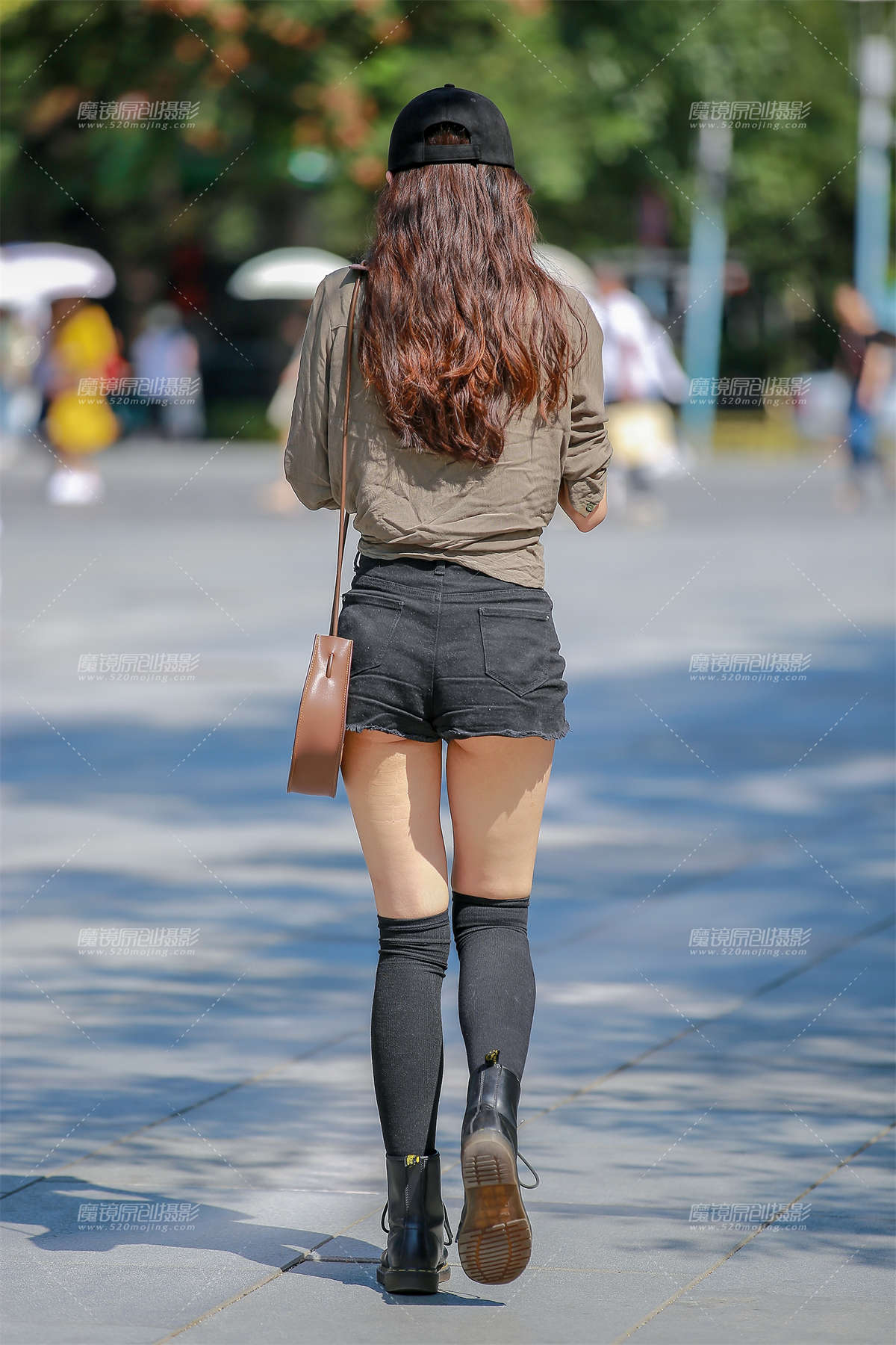 图片[2]-热裤学妹-日更街拍