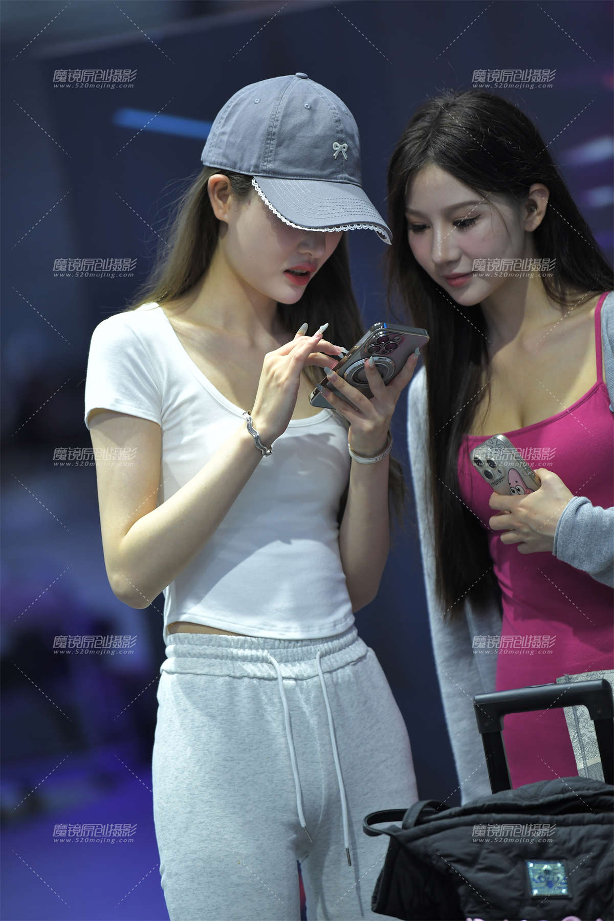 换装前的show girl-日更街拍