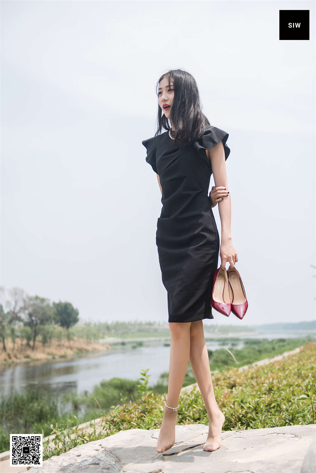 SIW斯文传媒 VOL.080 石上美人-雯静-日更街拍