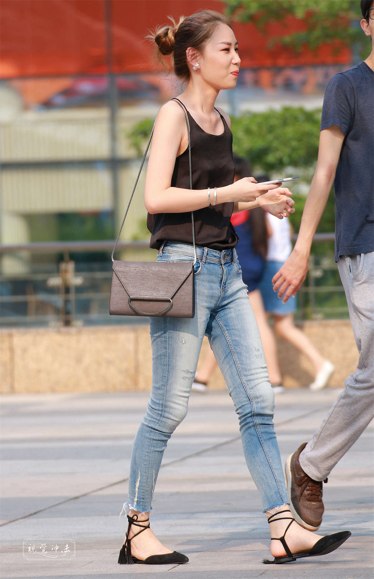 高挑苗条 美背 美腿MM-日更街拍