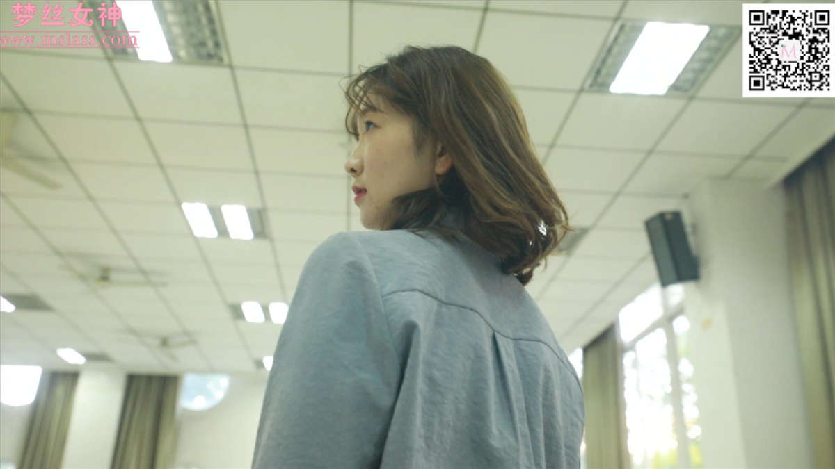 2019.11.17 周雨 超纯洁的学妹-日更街拍