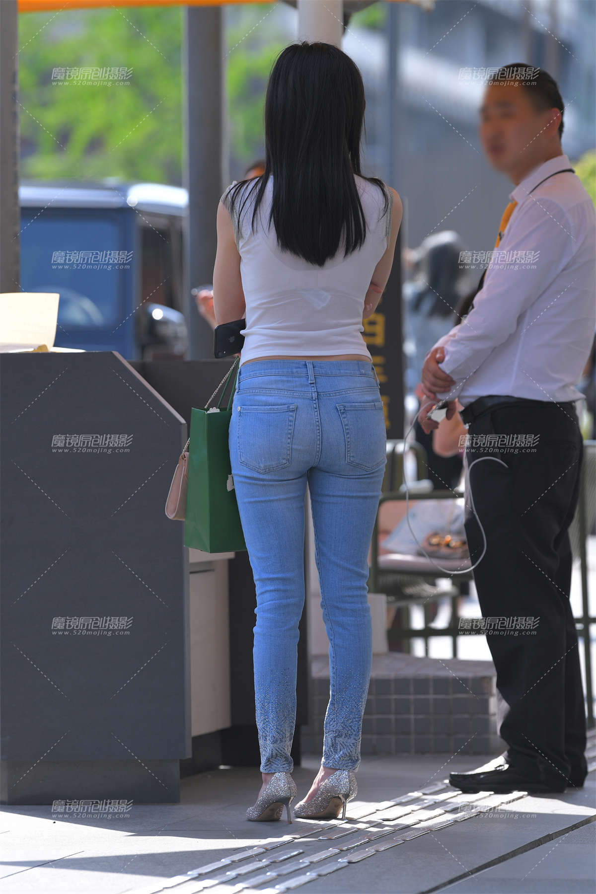 图片[2]-妳在等待着谁~-日更街拍