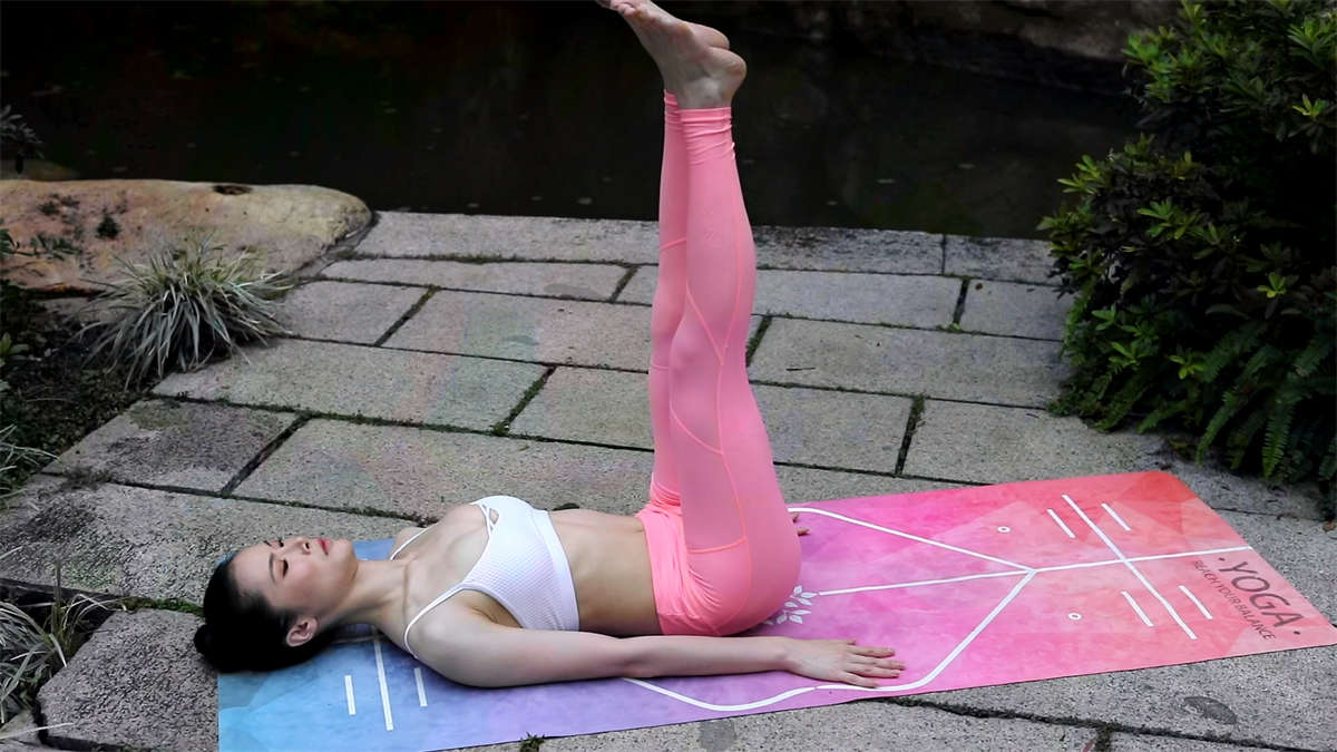 图片[2]-粉色紧身瑜伽裤美女模拍（下）-日更街拍