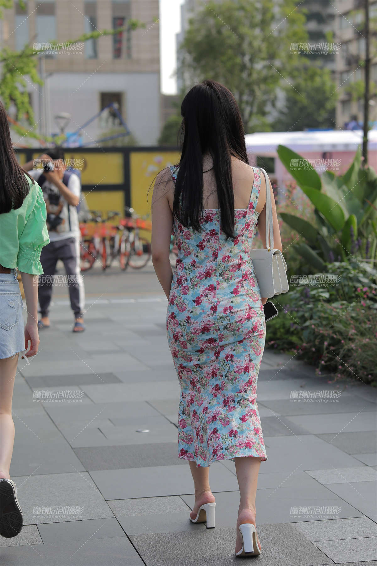图片[2]-包臀長裙-日更街拍
