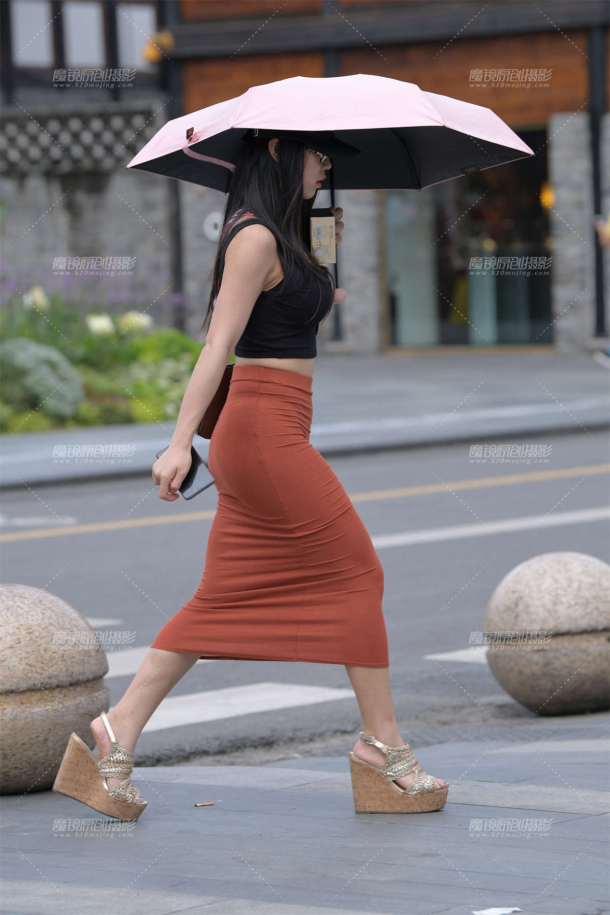 图片[2]-性感紧致包臀裙-日更街拍