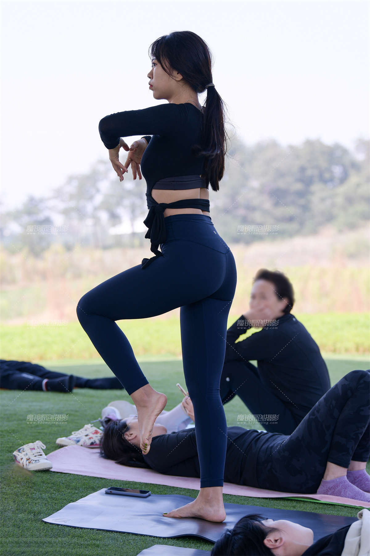 图片[2]-第1559篇★优美瑜伽美女★-日更街拍