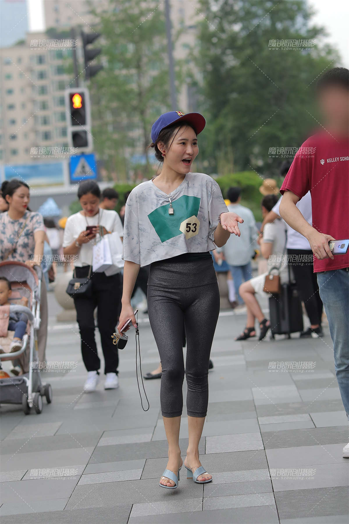 【凯恩赛贴】性感的紧身裤-日更街拍