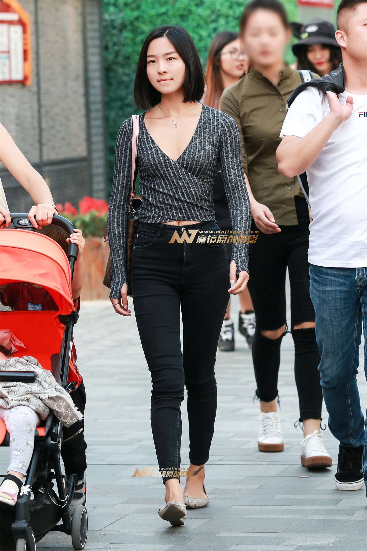 【小默赛帖】第1292篇★黄昏印证你的美★-日更街拍