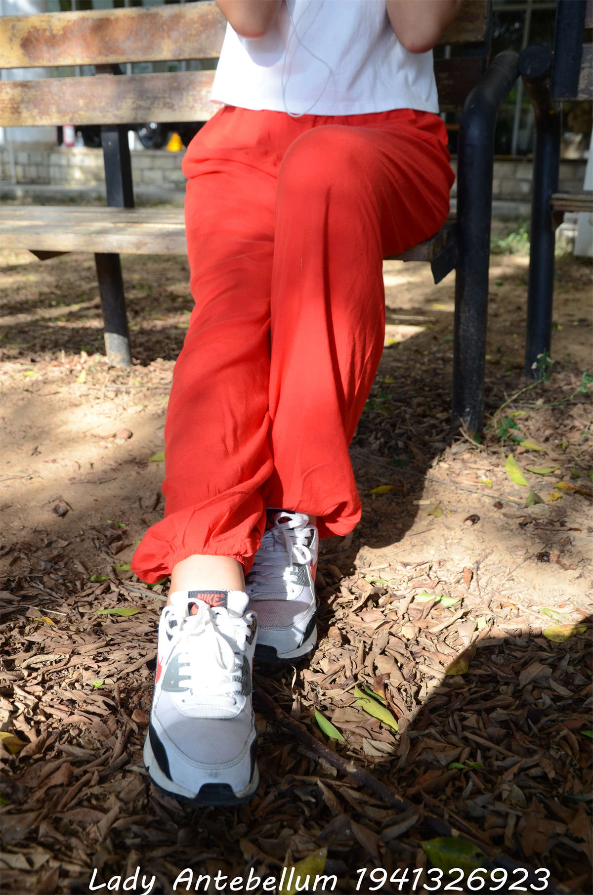 图片[2]-[战前女神] 美腿棉袜女神级摄影套图 116-日更街拍