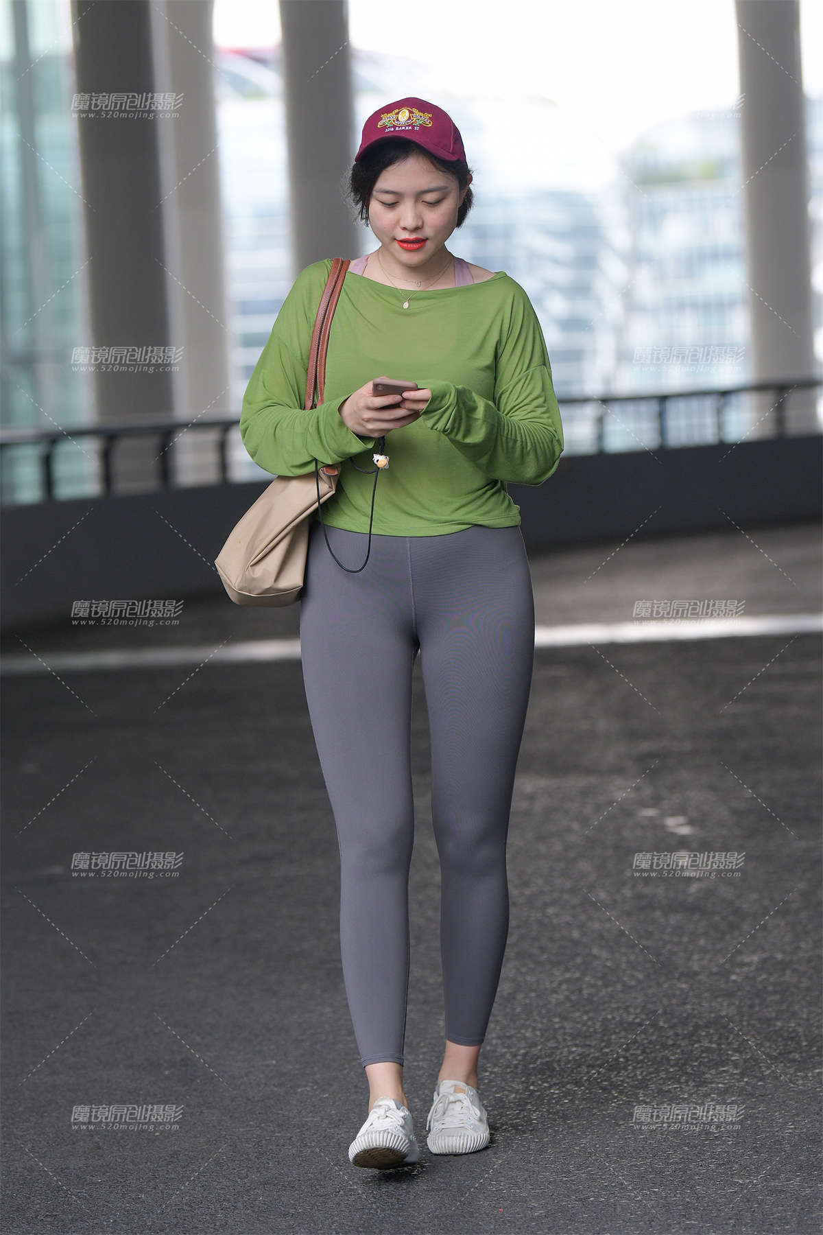 【街拍之魂赛帖】丝滑般顺畅-日更街拍