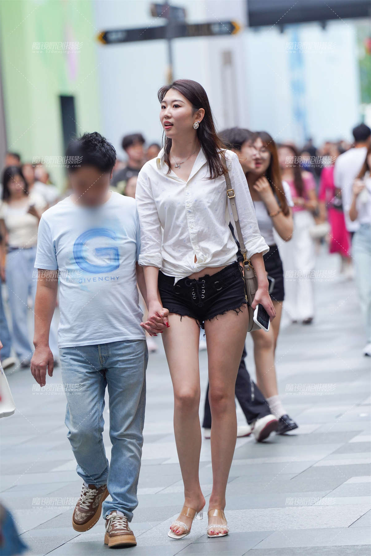 大长腿女友-日更街拍