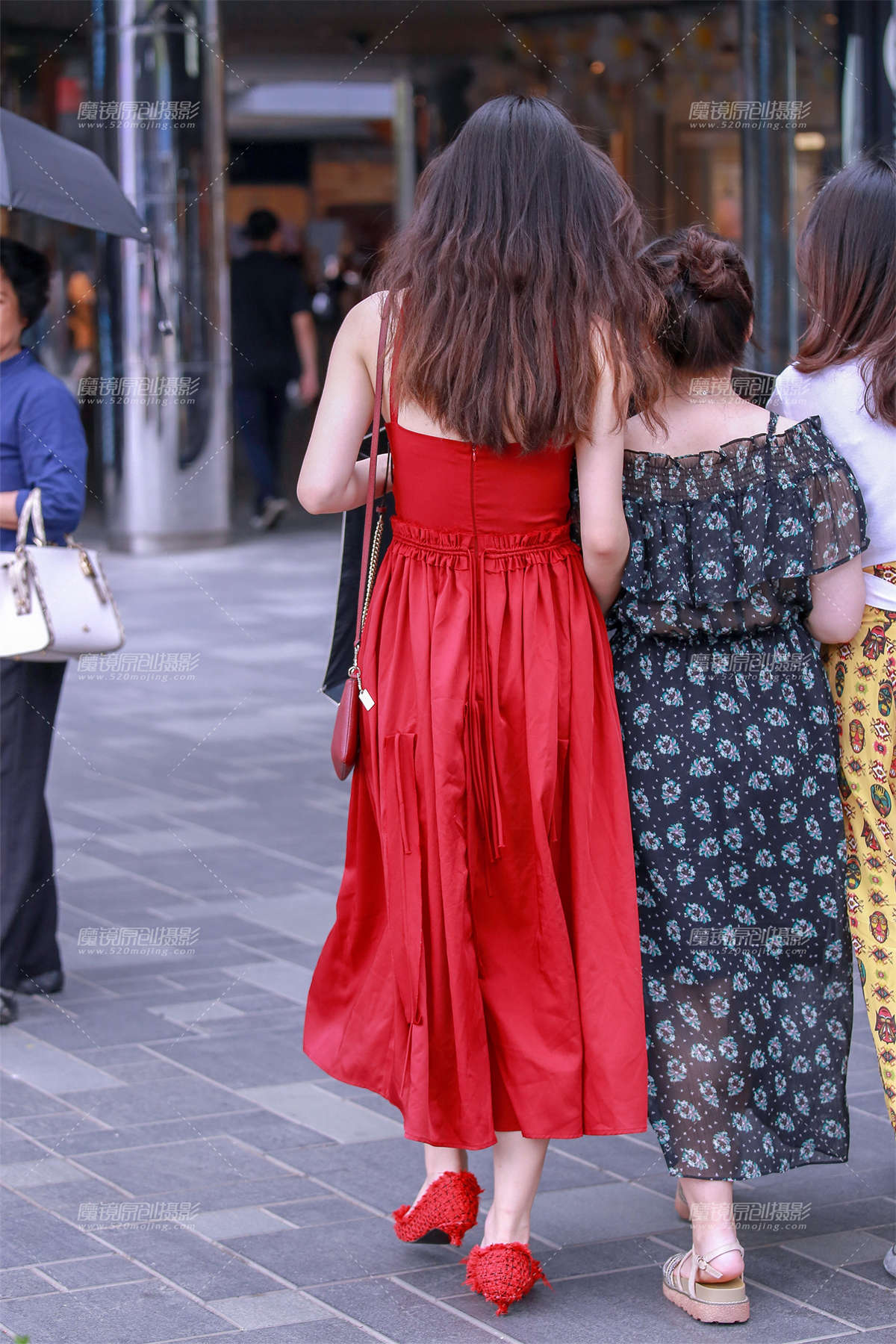 图片[2]-白领美女-日更街拍