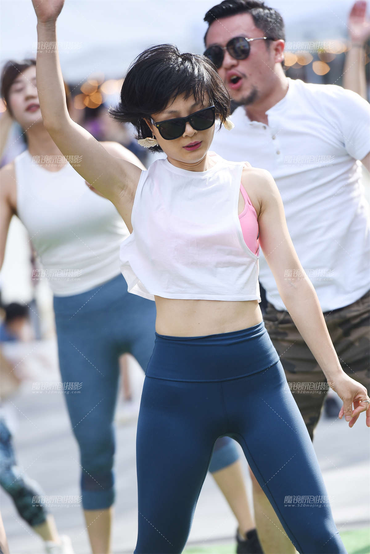 【咔喳赛帖】侧卧-日更街拍