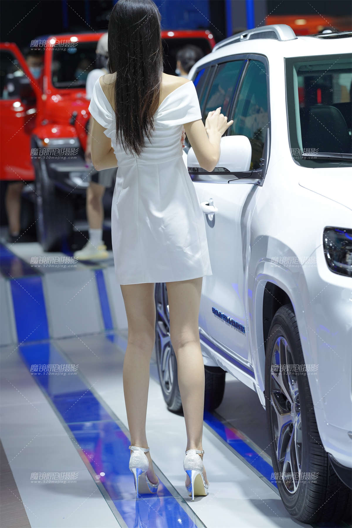 图片[2]-苗条车模-日更街拍