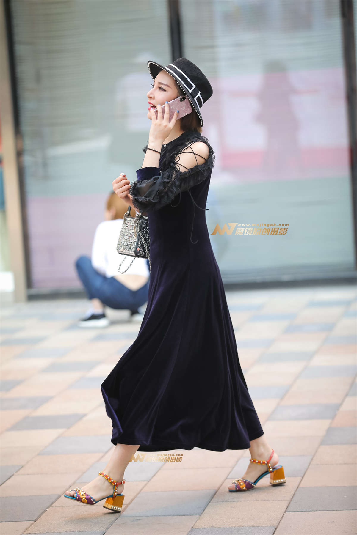 高贵气质 让人有些过目不忘-日更街拍