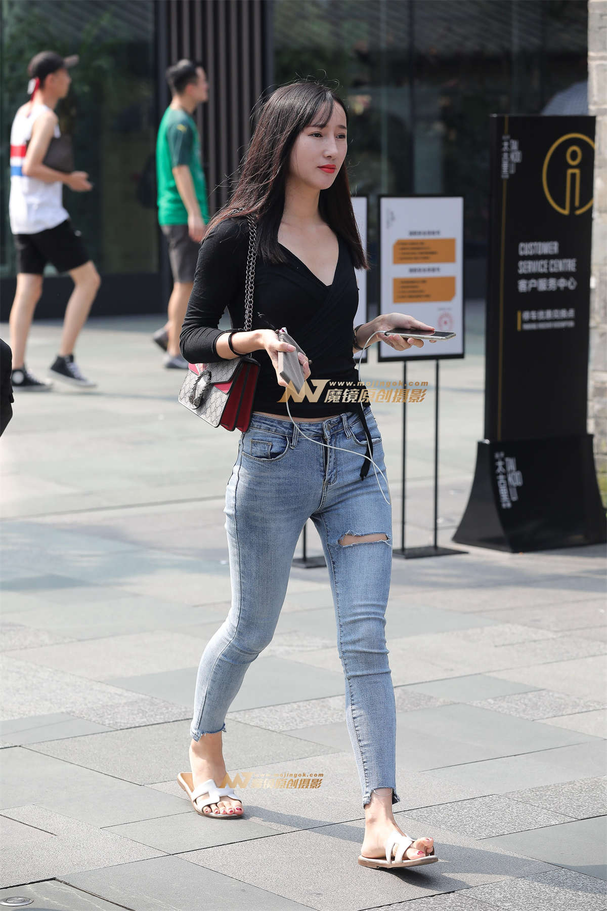 【凯恩赛帖】紧牛少女-日更街拍