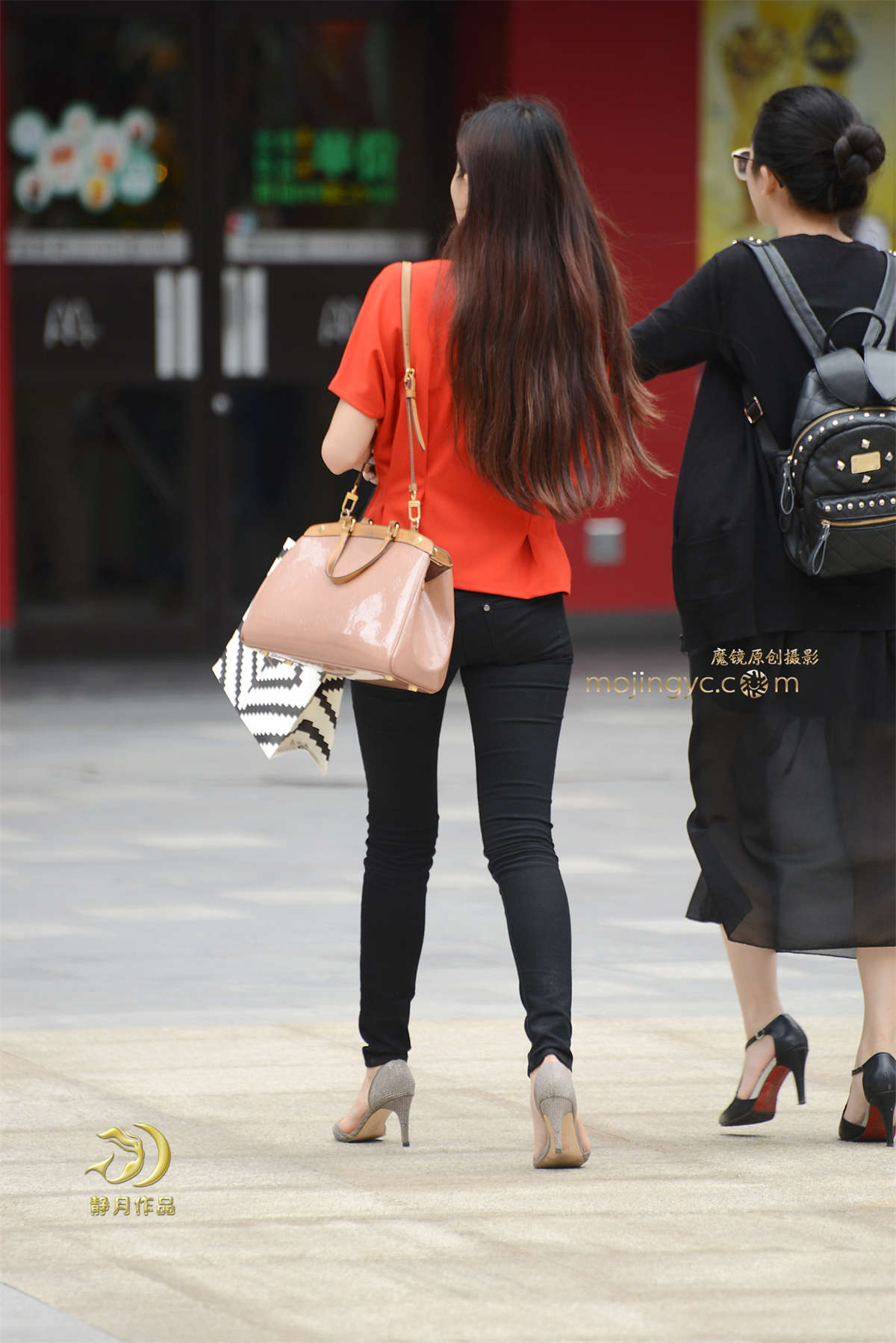 图片[2]-红衣长发妹子（10P）-日更街拍