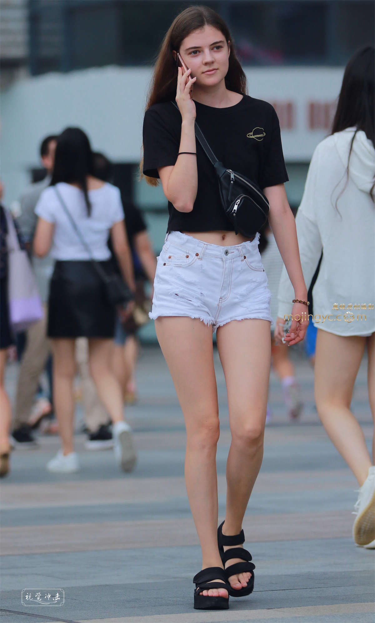 图片[2]-模特范儿 苗条高挑 美腿洋妞-日更街拍