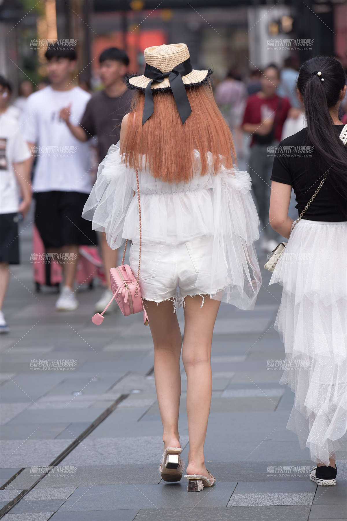 图片[2]-【慕容笙赛贴】白白嫩嫩的美腿-日更街拍