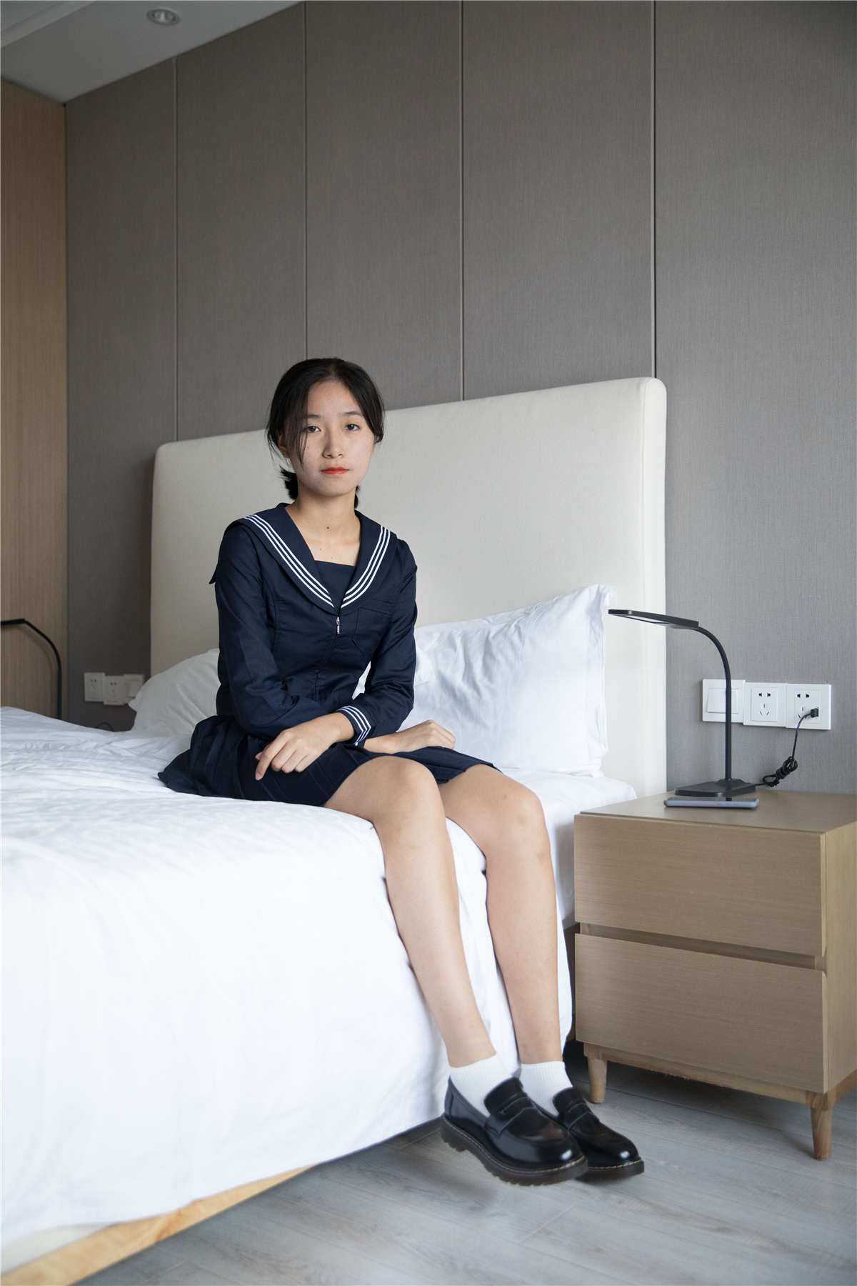 图片[2]-物恋传媒327期：小昭-你的眼神-日更街拍