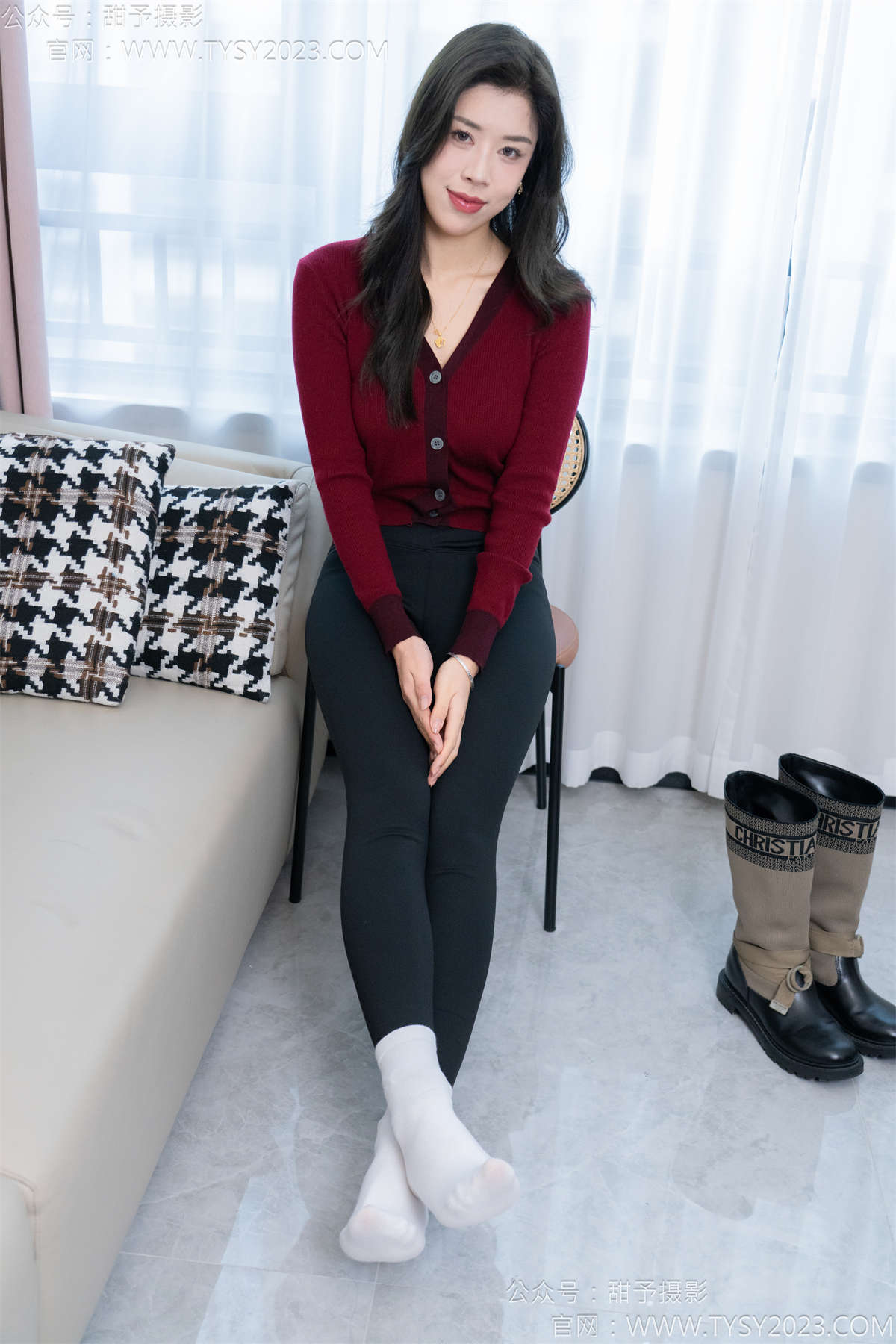 甜予摄影155期：咖啡豆-靴子、脏袜子、裸足 完整版-日更街拍