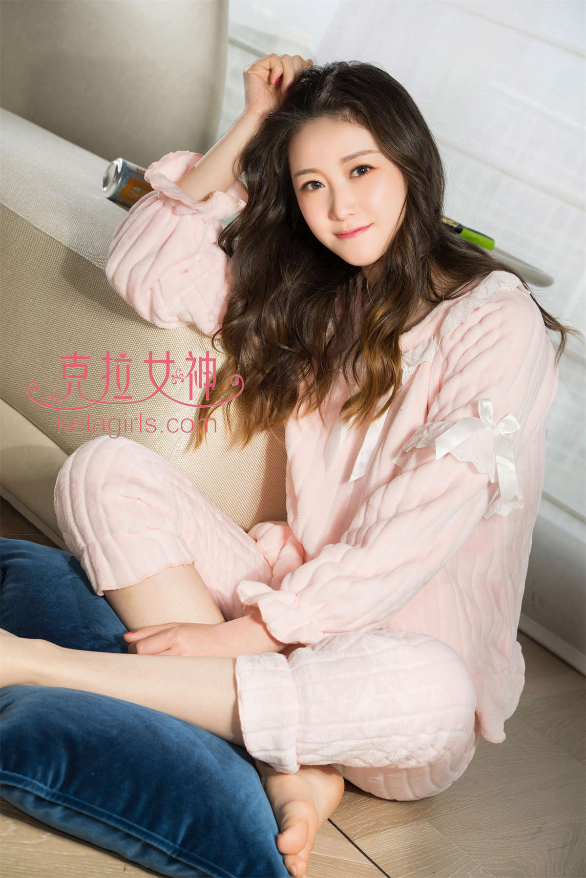 Kelagirls克拉女神 2018.02.05 杨暖 静谧的清晨-日更街拍