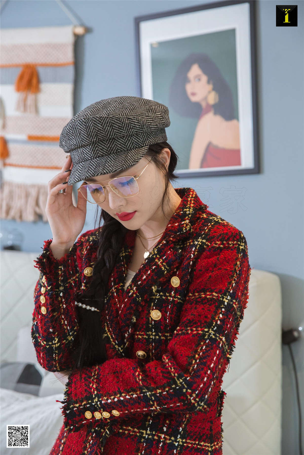 图片[2]-IESS异思趣向 丝享家692期：喵姐 喵姐的英伦风套装-日更街拍