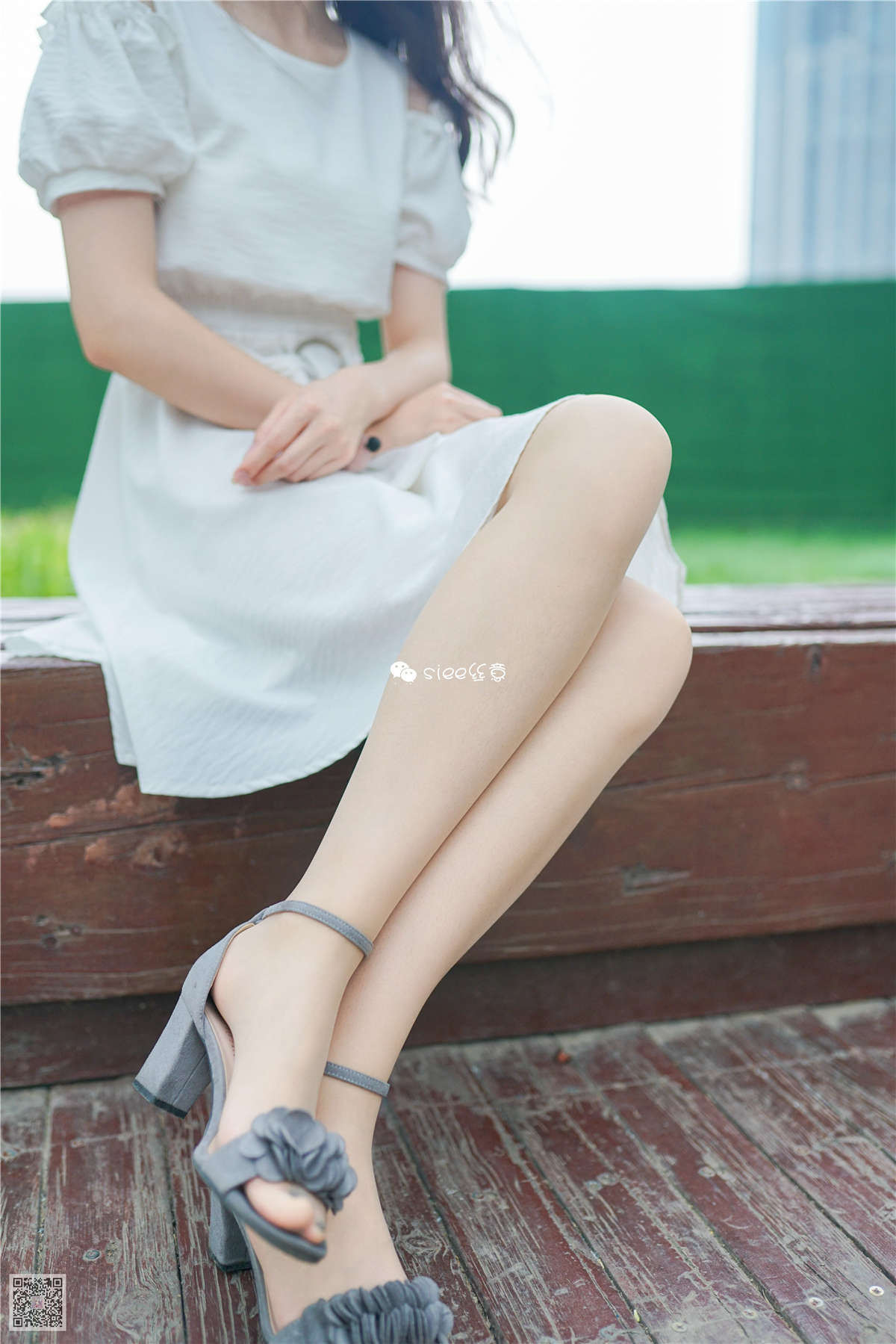 图片[2]-SIEE丝意 NO.327 娜娜 雨落不知何处-日更街拍