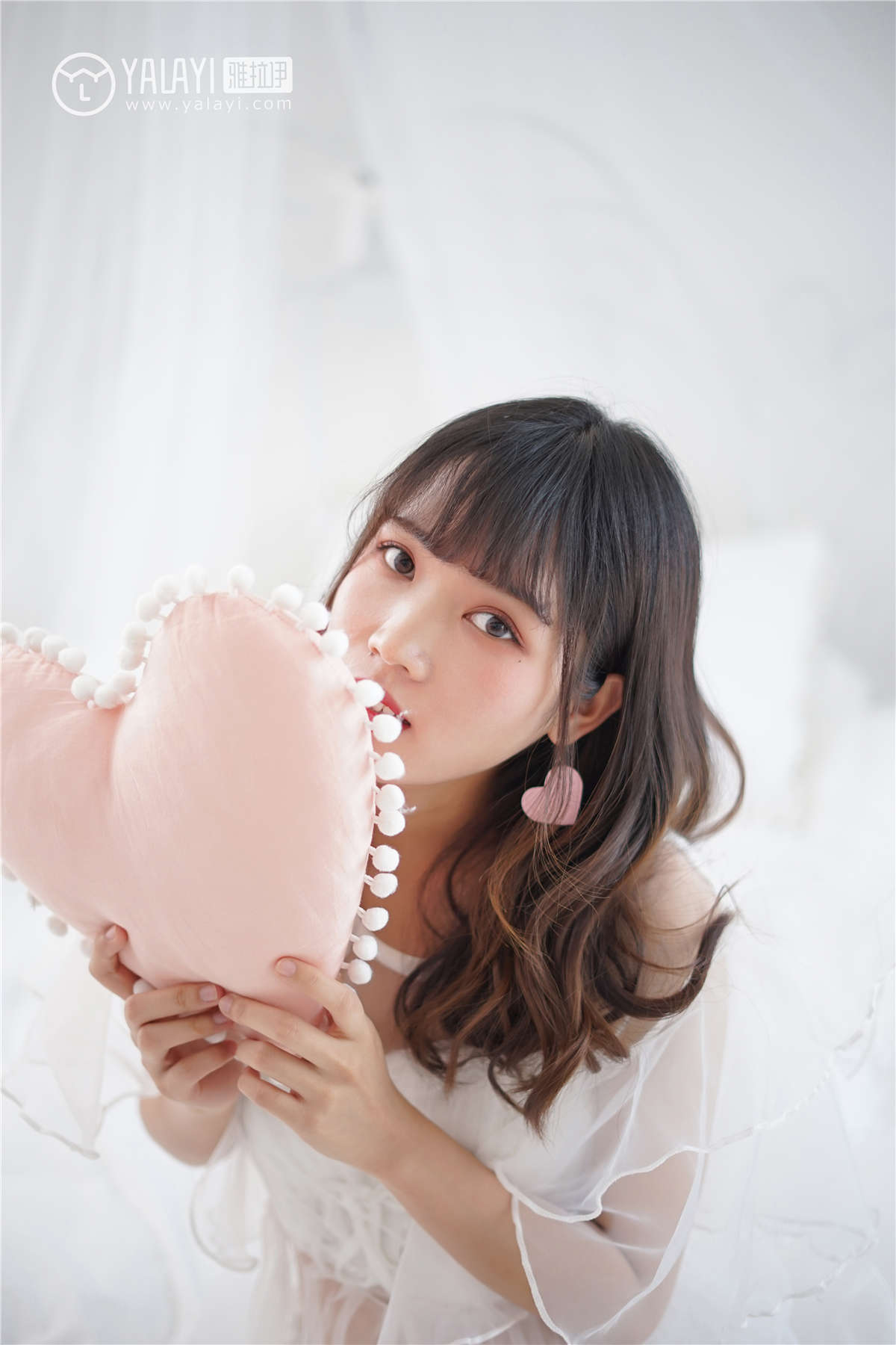 图片[2]-YALAYI雅拉伊NO.001 恋上你的床 公主小兔子-日更街拍