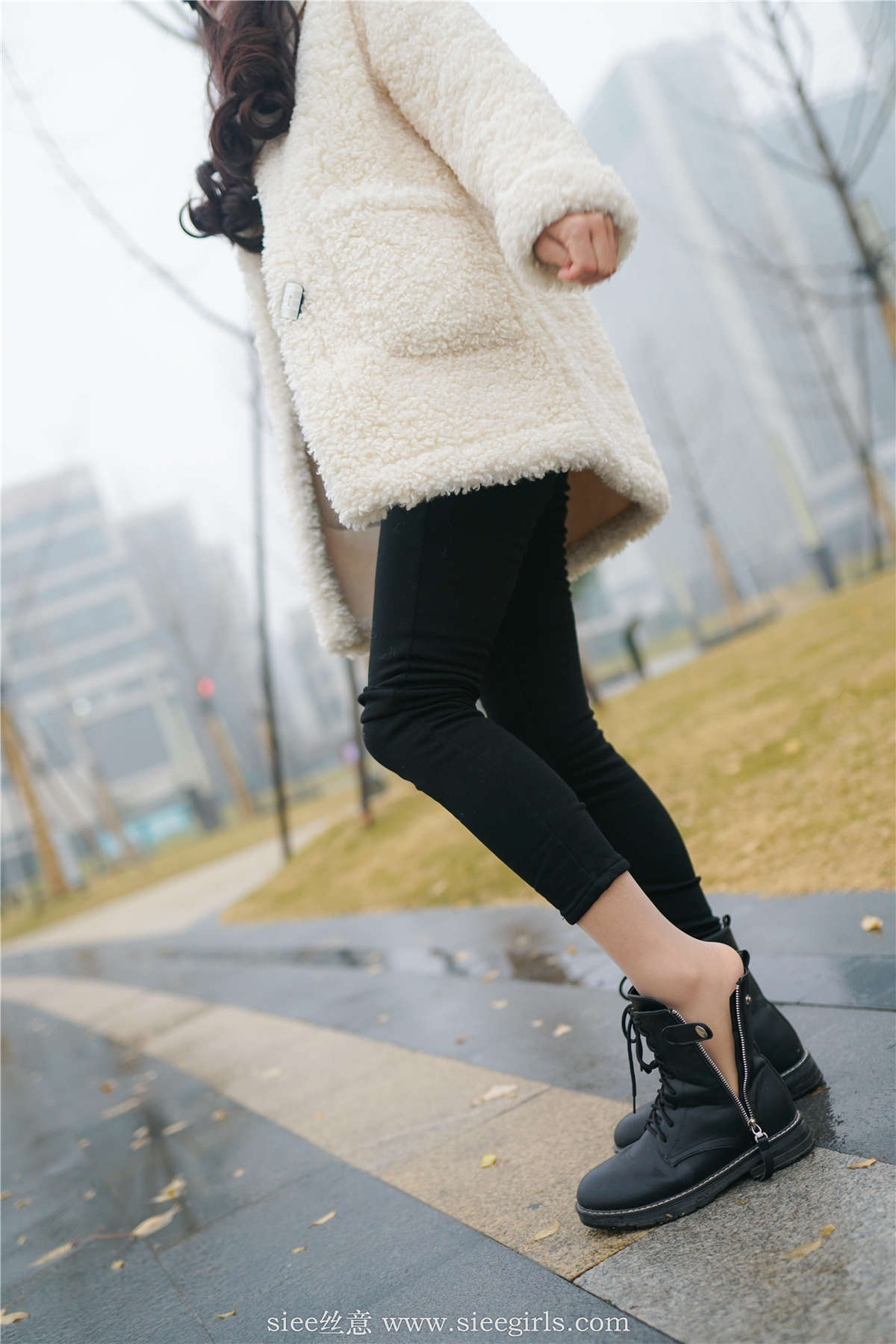 SIEE丝意 NO.411 童童 守一份回忆（下）-日更街拍