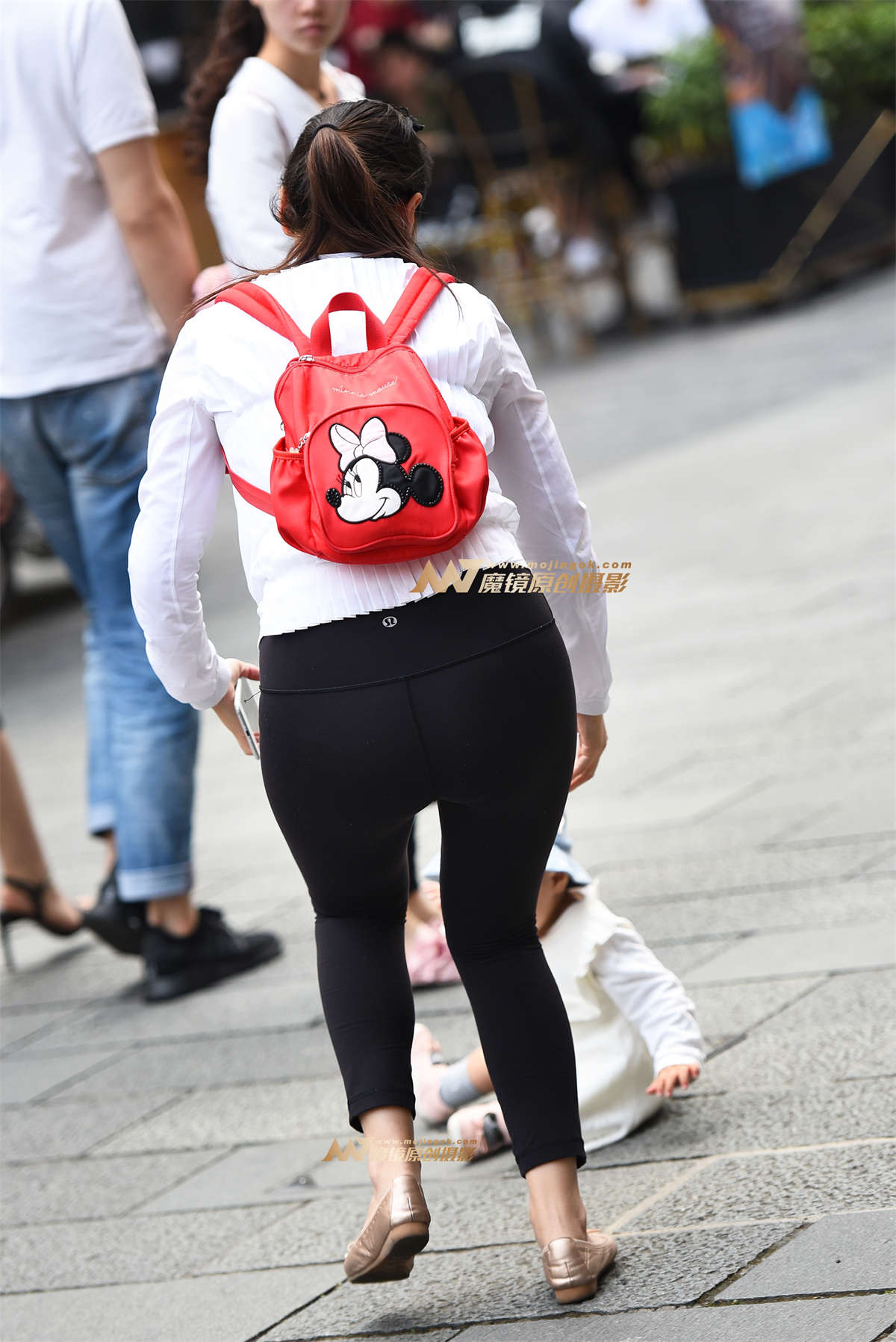 图片[2]-【咔喳赛贴】米奇小红包-日更街拍