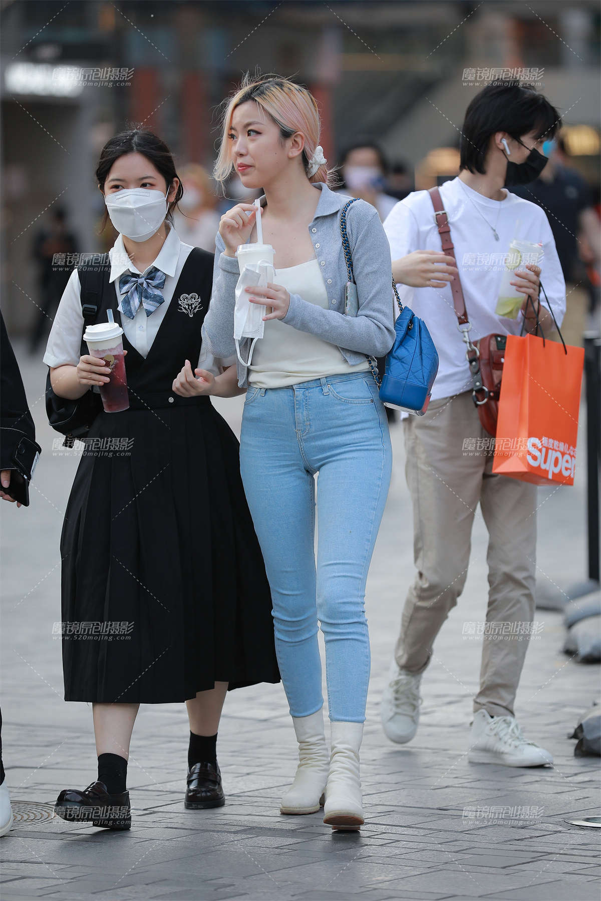 【玻璃赛帖】浅蓝牛小姐姐-日更街拍