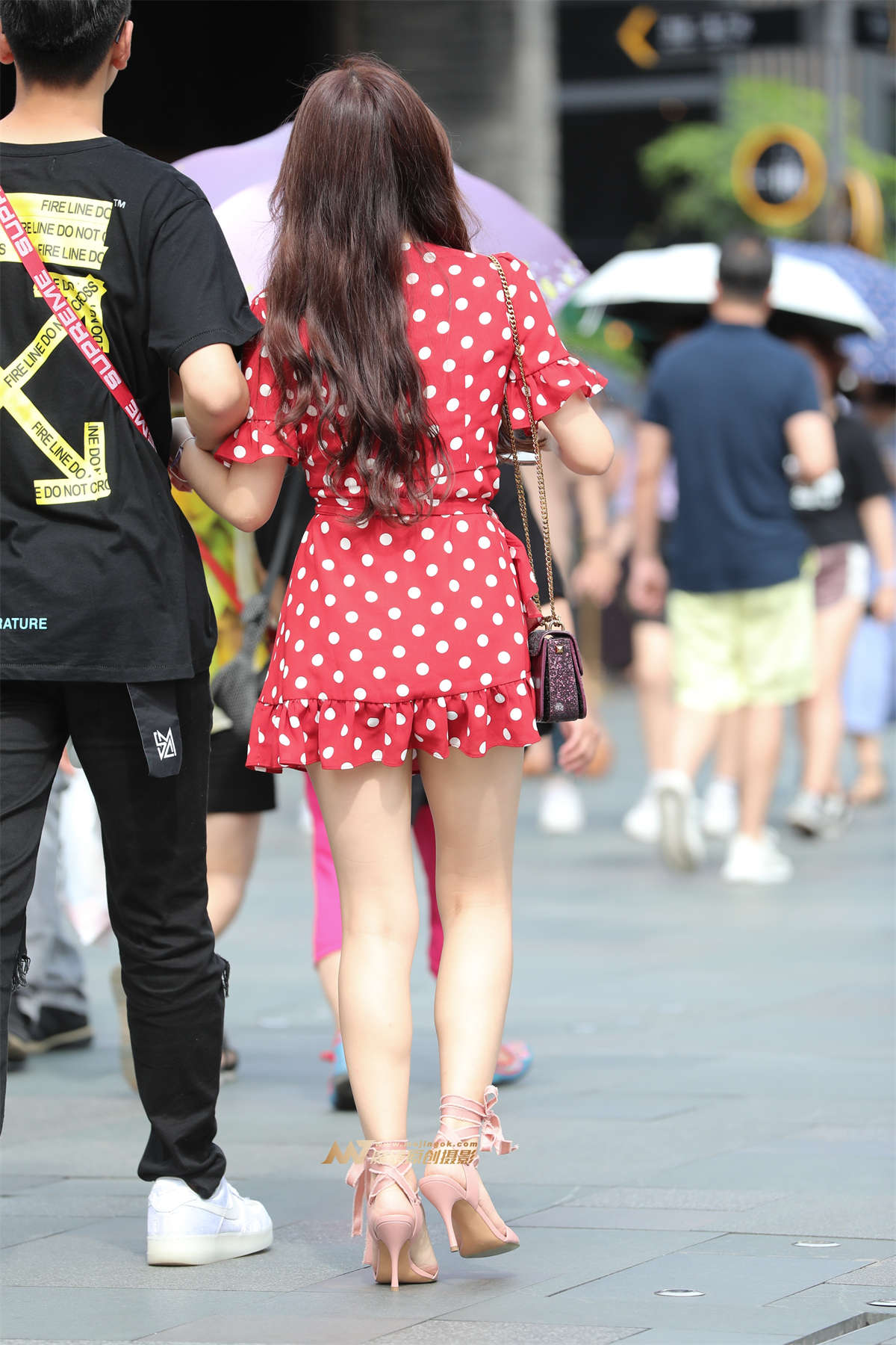 图片[2]-好漂亮的小姐姐-日更街拍