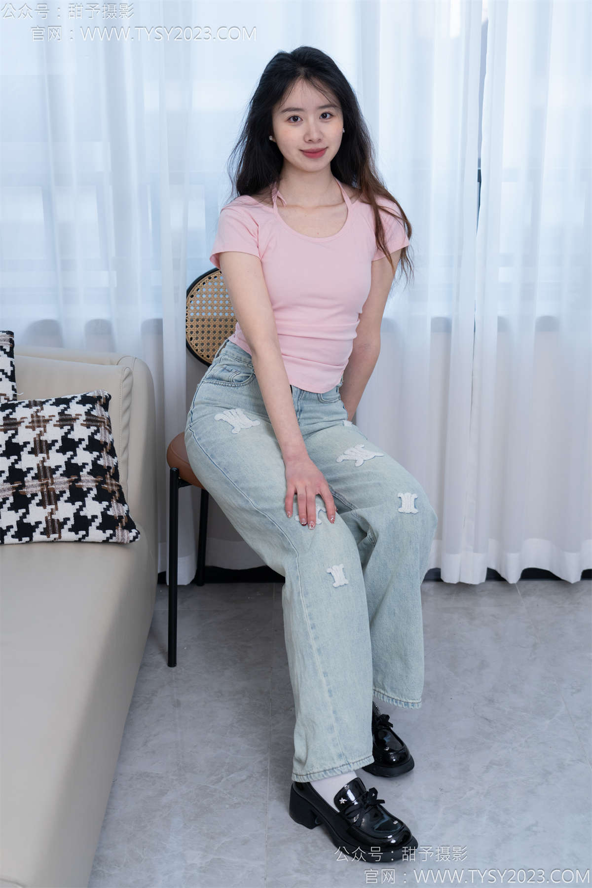 图片[2]-甜予摄影162期：知知-皮鞋、白棉袜、裸足 完整版-日更街拍