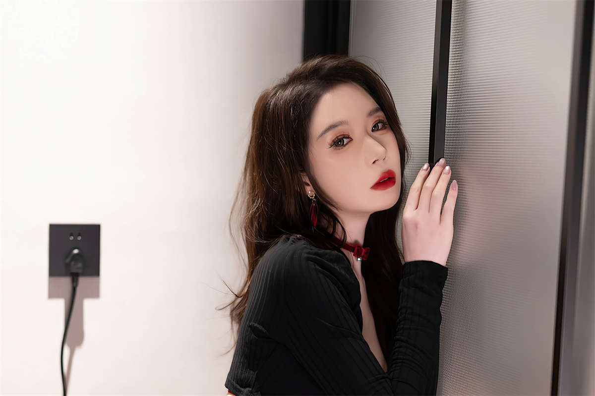 Xiuren秀人网 2024.08.19 NO.9035 梦心玥-日更街拍