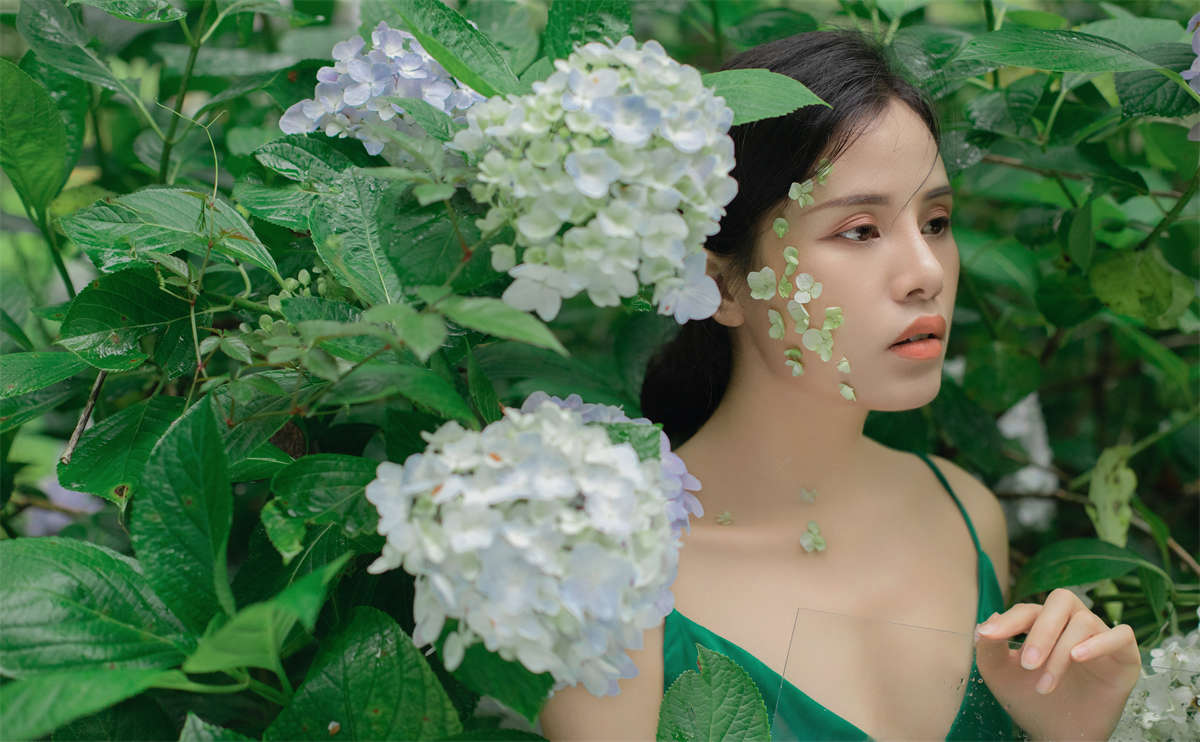 YITUYU艺图语 2024.08.26 无尽夏 安妮-日更街拍