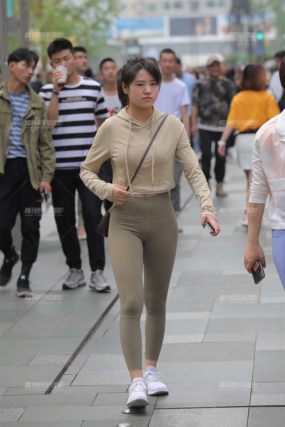 【凯恩赛贴】这裤子 很性感-日更街拍