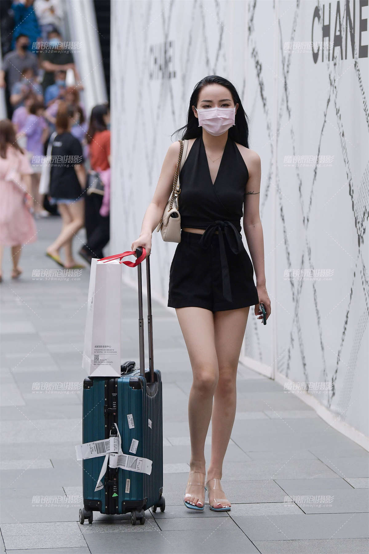 美腿小姐姐-日更街拍