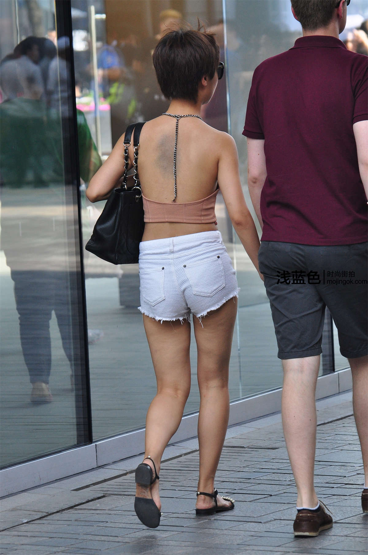 图片[2]-背与臀-日更街拍