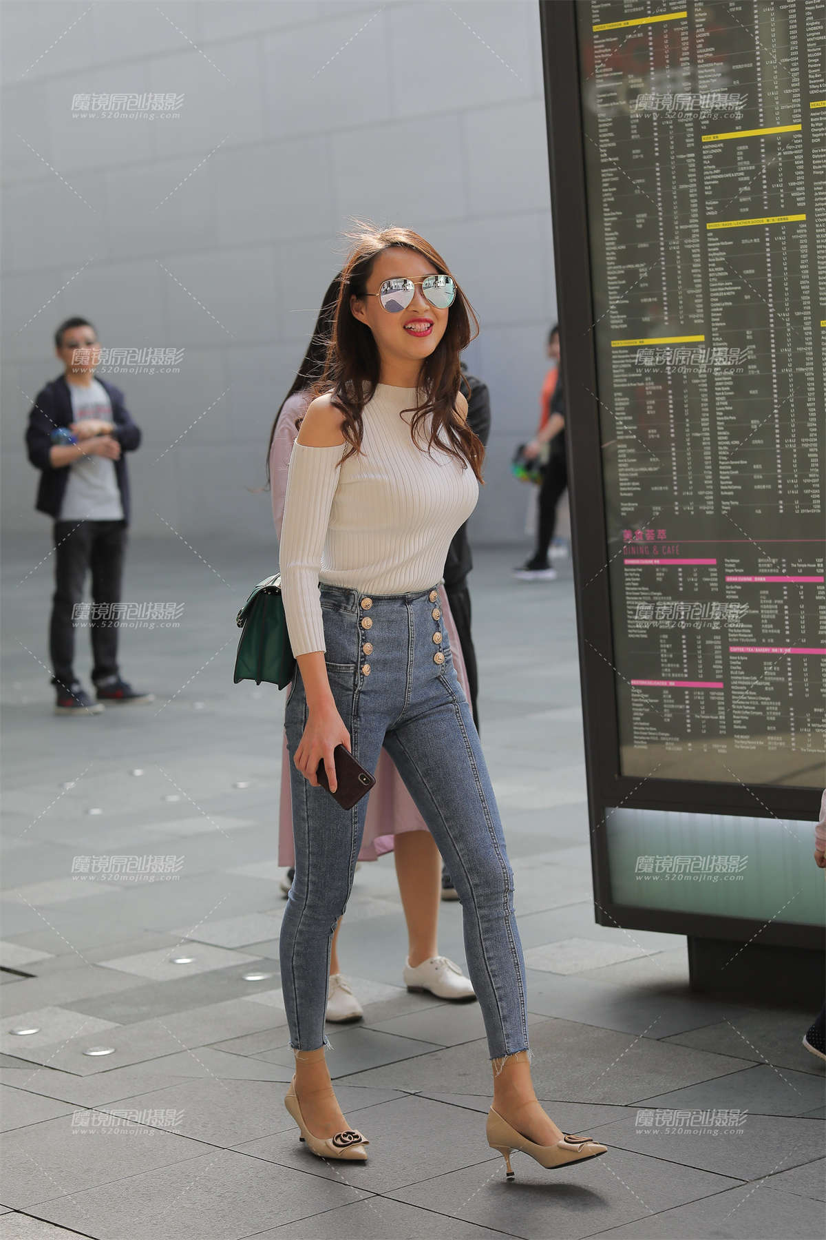 【凯恩赛贴】这身材 天生就是模特的命呀-日更街拍